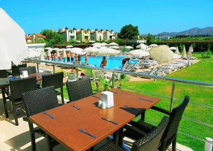 My Aegean Star Hotel Kuşadası Buitenkant foto